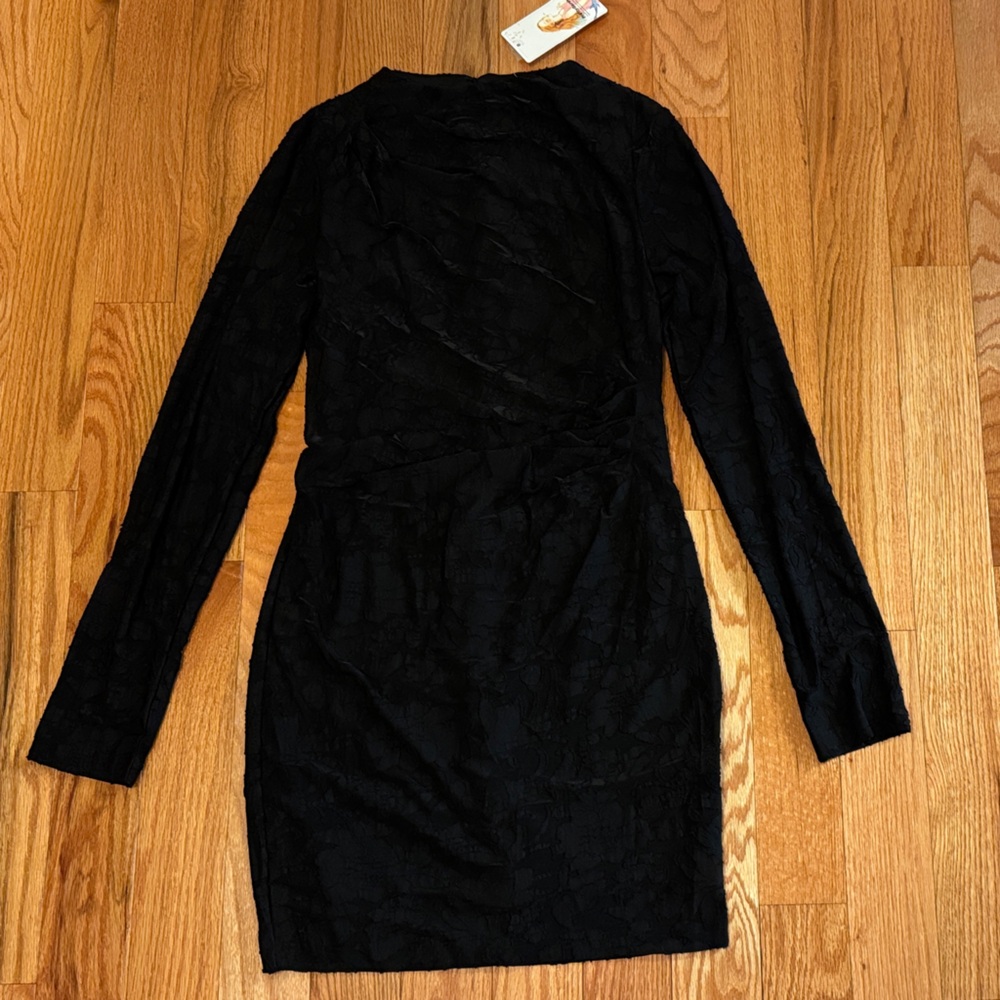 Elegant Black Long Sleeve Dress